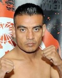 Luis Angel Silva boxeador