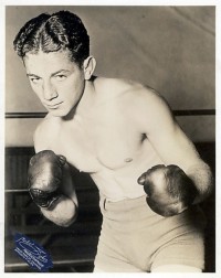 Joey Medill boxer