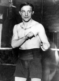 Seaman Nobby Hall boxeur
