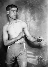 Fred Newberry boxer