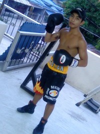 Ian Ligutan boxeur