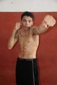 Josue Aguilar boxeur