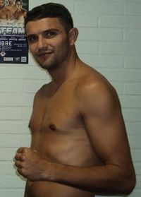 Gino Romeo boxer