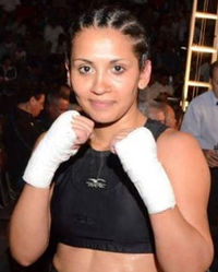 Leonela Paola Yudica boxer