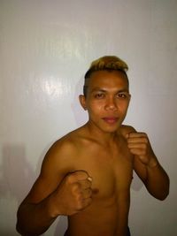 Garry Rojo boxer