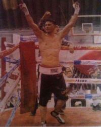 Daniel Vega Cota boxer