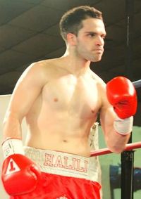 Enver Halili boxeur