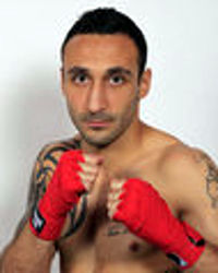 Eren Arif boxeur
