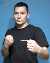 Ruslans Berdimuradovs boxer