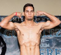 Rolando Garza boxeur