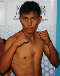 Julio Mendoza boxer