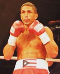 Juan Arroyo boxer