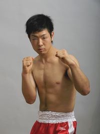 Courage Kenji boxeur