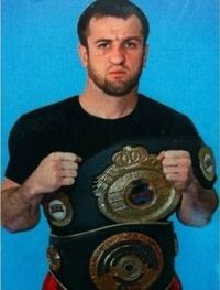 Movsur Yusupov boxeur