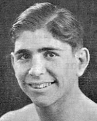 Manuel Salom boxer