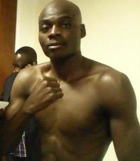 Renson Hobyani boxer