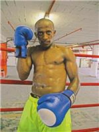 Mzwamadoda Jibiliza боксёр
