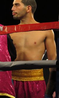 Nathaniel Rivas boxeador