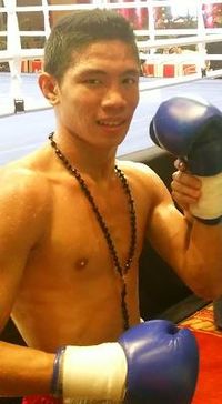 Joe Noynay boxeur