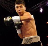Mario Barrios boxer