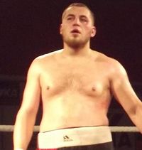 Artsiom Charniakevich boxeur