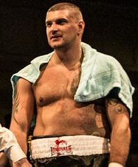 Milos Andric boxeur