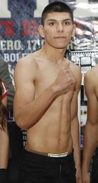 Leonardo Baez boxer
