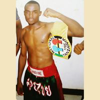 Salimu Jengo боксёр