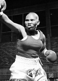 Phindile Mwelase boxeur