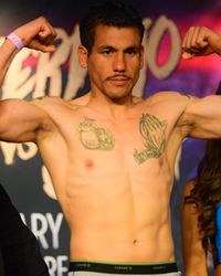 Miguel Gloria boxer