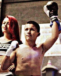 Angel Barcenas boxer