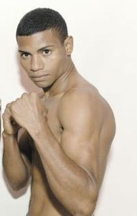 Byron Castellon boxeador