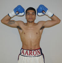 Aaron Alameda boxeador