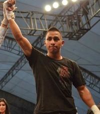 Ismael Camacho boxer