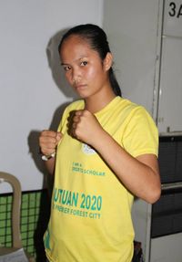 Ann Pitao boxer