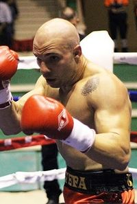Adan Silvera boxer