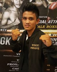Robert Paradero boxer