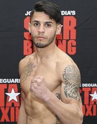 Johnny Hernandez boxeador