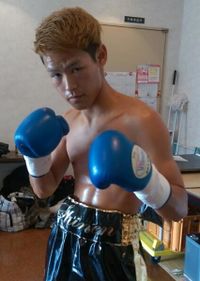Shinen Nakayasu боксёр