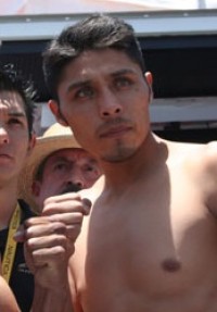 Pedro Navarrete boxer