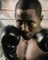 Leonardo Padilla boxer