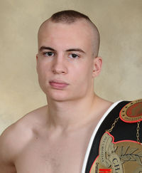 Luka Pupek boxeador