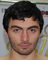 Isa Chaniev boxeur
