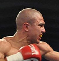 Elias Damian Araujo boxer