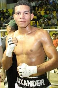 Alexander Espinoza boxeador