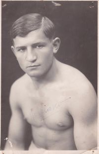 Dominique Mariano boxer