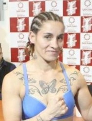 Virginia Noemi Carcamo boxer