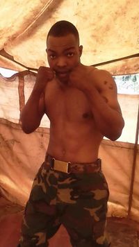 Salimu Chazama boxeador