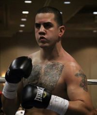 Craig Hernandez boxeador