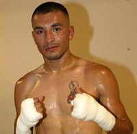 Rolando Reyes boxer
